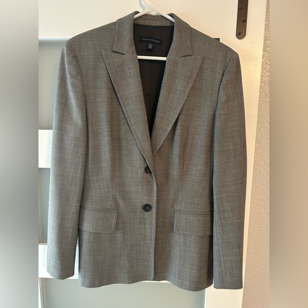 Banana Republic Women's Blazer Size 12 Gray Office Career Wool Blend